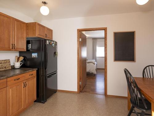 12 Stokes Street, Thunder Bay, ON - Indoor Photo Showing Kitchen