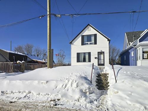 12 Stokes Street, Thunder Bay, ON - Outdoor