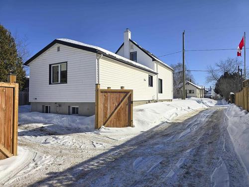 12 Stokes Street, Thunder Bay, ON - Outdoor