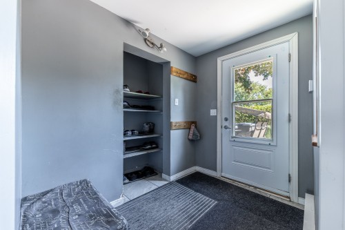 Hall d'entrée/Vestibule - 633  - 637 Rue Philibert-Contant, Saint-Jean-Sur-Richelieu, QC - Indoor Photo Showing Other Room