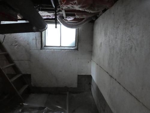 914 First St E, Geraldton, ON - Indoor Photo Showing Basement