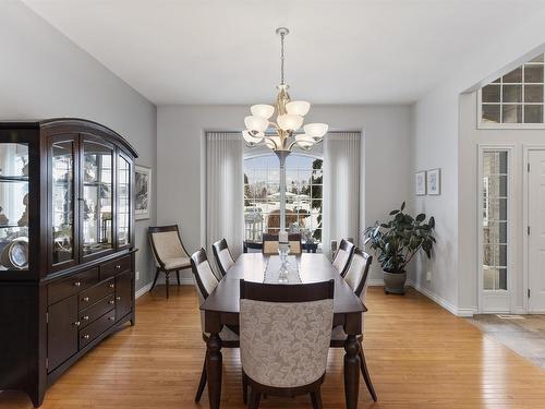 128 Wolverine Crescent, Thunder Bay, ON - Indoor Photo Showing Dining Room