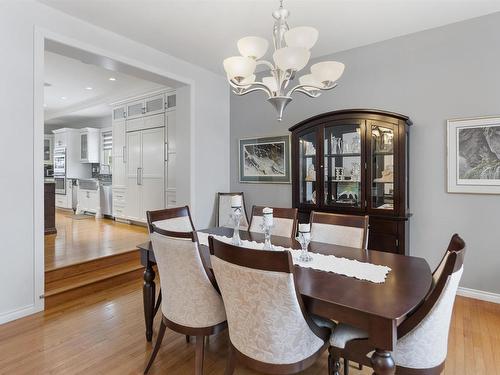 128 Wolverine Crescent, Thunder Bay, ON - Indoor Photo Showing Dining Room