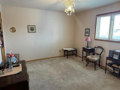 208 Flamingo Drive, Thunder Bay, ON 