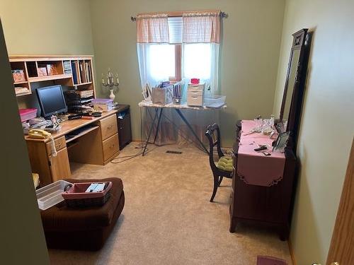 208 Flamingo Drive, Thunder Bay, ON 