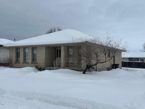 208 Flamingo Drive, Thunder Bay, ON 