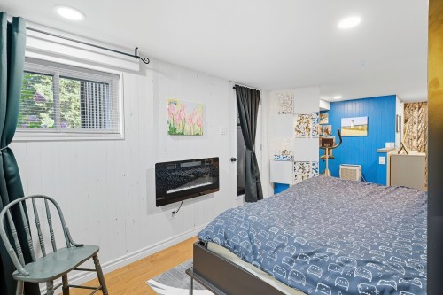 Chambre à coucher - 133 Rue Des Monts, Saint-Sauveur, QC - Indoor Photo Showing Bedroom