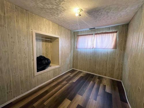 43 Stevens Avenue, Marathon, ON - Indoor Photo Showing Other Room