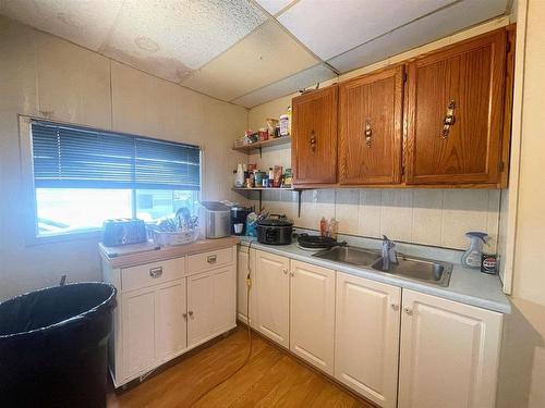 43 Stevens Avenue, Marathon, ON - Indoor Photo Showing Kitchen With Double Sink
