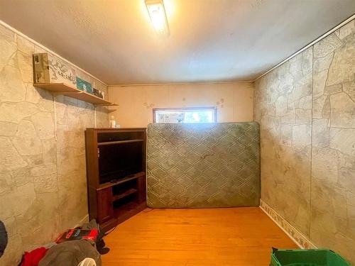 43 Stevens Avenue, Marathon, ON - Indoor