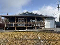 30 Aspendale Drive W  Marathon, ON P0T 2E0