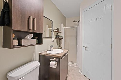 Salle de bains - 6500 Rue Claudel, Brossard, QC - Indoor Photo Showing Bathroom