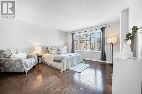 5303 Russell View Road, Mississauga, ON - Indoor Photo Showing Bedroom