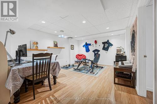 5303 Russell View Road, Mississauga, ON - Indoor