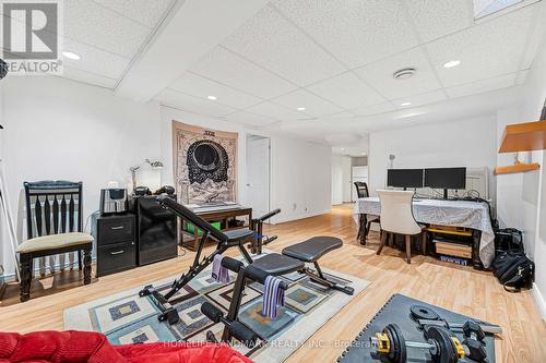 5303 Russell View Road, Mississauga, ON - Indoor
