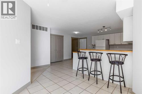 314, 23 Chilcotin Lane W, Lethbridge, AB - Indoor Photo Showing Kitchen