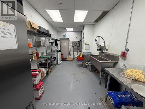 12 - 218 Silvercreek Parkway N, Guelph, ON 