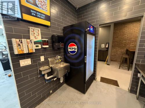 12 - 218 Silvercreek Parkway N, Guelph, ON 