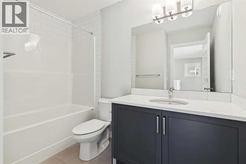 438 South Shore Drive, Chestermere, AB - Indoor Photo Showing Bathroom