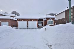 151 Av. de la Citadelle  Gatineau (Hull), QC J8Z 3L9