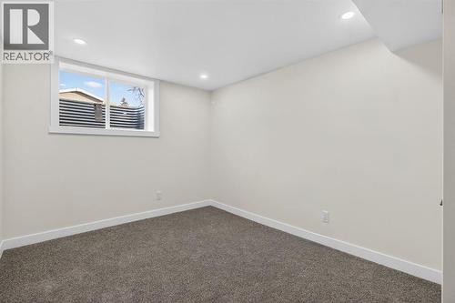 203 Lynnover Place Se, Calgary, AB - Indoor Photo Showing Other Room