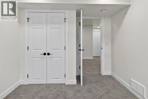 203 Lynnover Place Se, Calgary, AB - Indoor Photo Showing Other Room