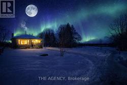 96 MEADOWVIEW AVENUE  Markham, ON L3T 1K7