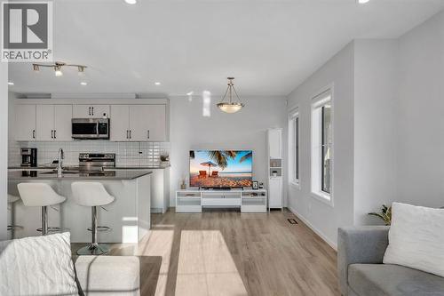 4 Southwinds Gate Sw, Airdrie, AB - Indoor