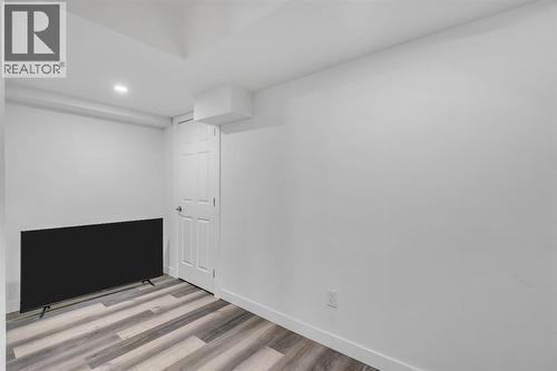 4 Southwinds Gate Sw, Airdrie, AB - Indoor Photo Showing Other Room
