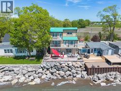 992 Point Pelee DRIVE  Leamington, ON N8H 3V4