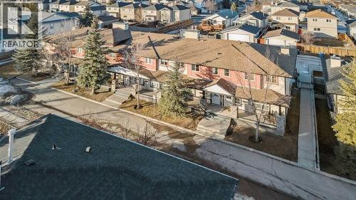 110 Eversyde Common Sw, Calgary, AB - Outdoor