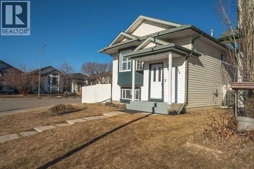 134 Erin Meadow Crescent Se, Calgary, AB - Outdoor