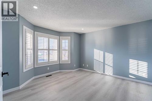 134 Erin Meadow Crescent Se, Calgary, AB - Indoor Photo Showing Other Room