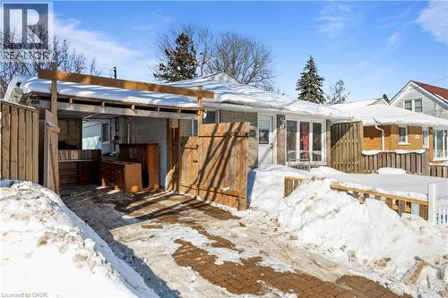 52 Ruby Street, Kitchener, ON - Outdoor