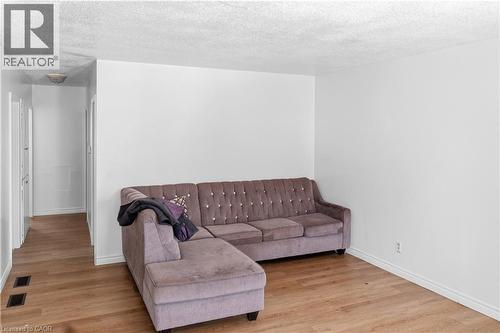 52 Ruby Street, Kitchener, ON - Indoor