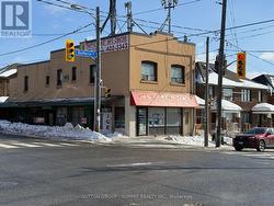 2 - 2005 DUFFERIN STREET  Toronto, ON M6E 3P9