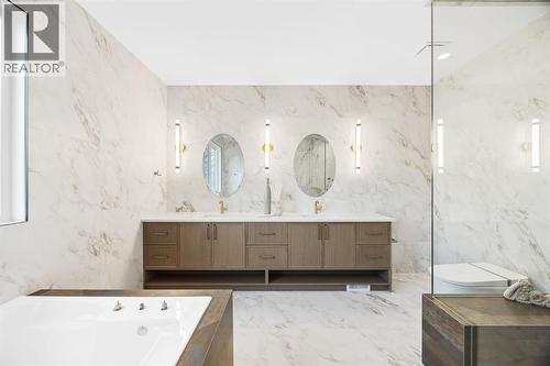 620 Varsity Estates Crescent Nw, Calgary, AB - Indoor Photo Showing Bathroom
