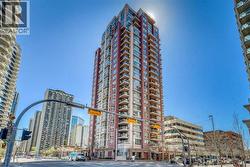 804, 650 10 Street SW  Calgary, AB T2P 5G4