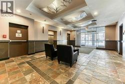 Inner Lobby Front Lobby - 