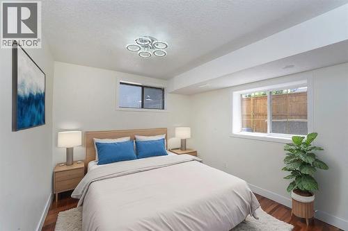 140 Whitworth Way, Calgary, AB - Indoor Photo Showing Bedroom