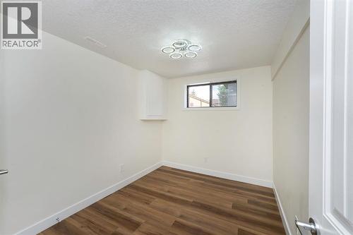 140 Whitworth Way, Calgary, AB - Indoor Photo Showing Other Room
