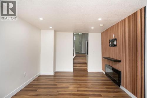 140 Whitworth Way, Calgary, AB - Indoor Photo Showing Other Room
