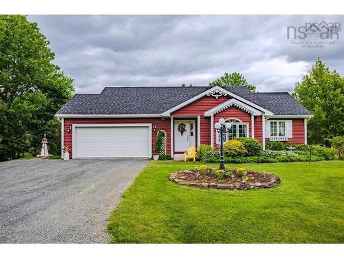 157 PARKWOOD SOUTH  Truro Heights, NS B6L 1M1