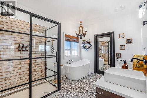 Main floor 5 pce bath - 1780 Bay Road, Champlain, ON - Indoor Photo Showing Bathroom