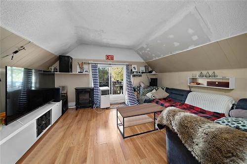 45 Furby Street, Winnipeg, MB - Indoor