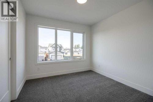 4329 28 Avenue S, Lethbridge, AB - Indoor Photo Showing Other Room