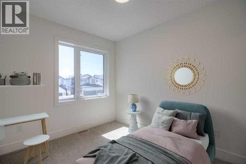 4333 28 Avenue S, Lethbridge, AB - Indoor Photo Showing Bedroom