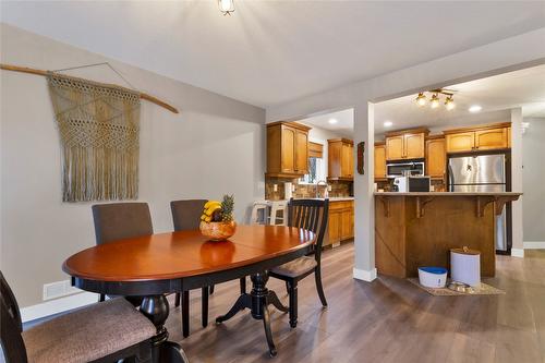 1-1605 43 Avenue, Vernon, BC - Indoor Photo Showing Other Room