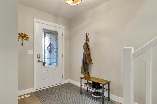 1-1605 43 Avenue, Vernon, BC - Indoor Photo Showing Other Room