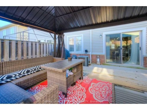 30 Pumpkin Pass, Hamilton, ON - Outdoor With Deck Patio Veranda With Exterior